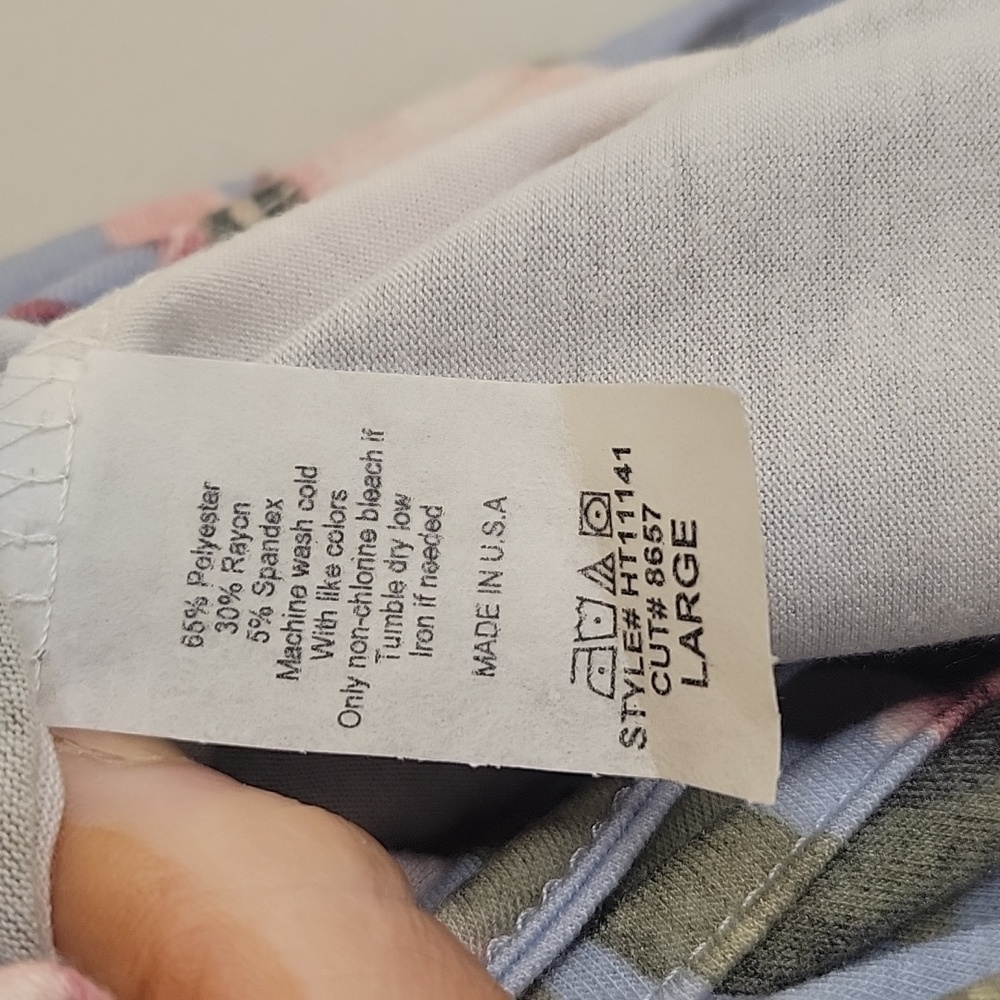 Hopley Floral Spaghetti Strap Tank Top With Knot on the Side Detail-S & L - Picture 11 of 14